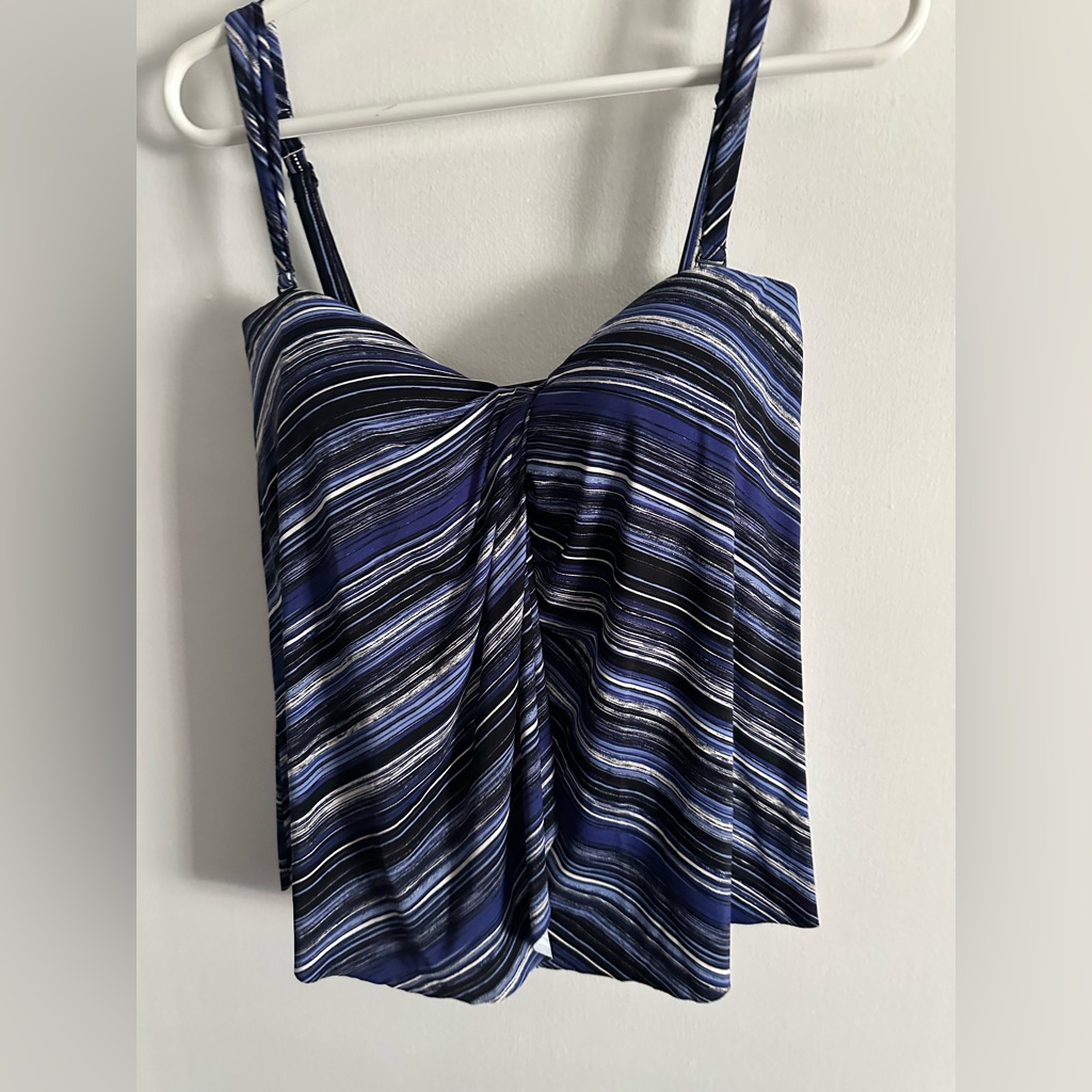 Blue & Black Tankini Top Sizes Medium. Adjustable Strap. The Front Opens.